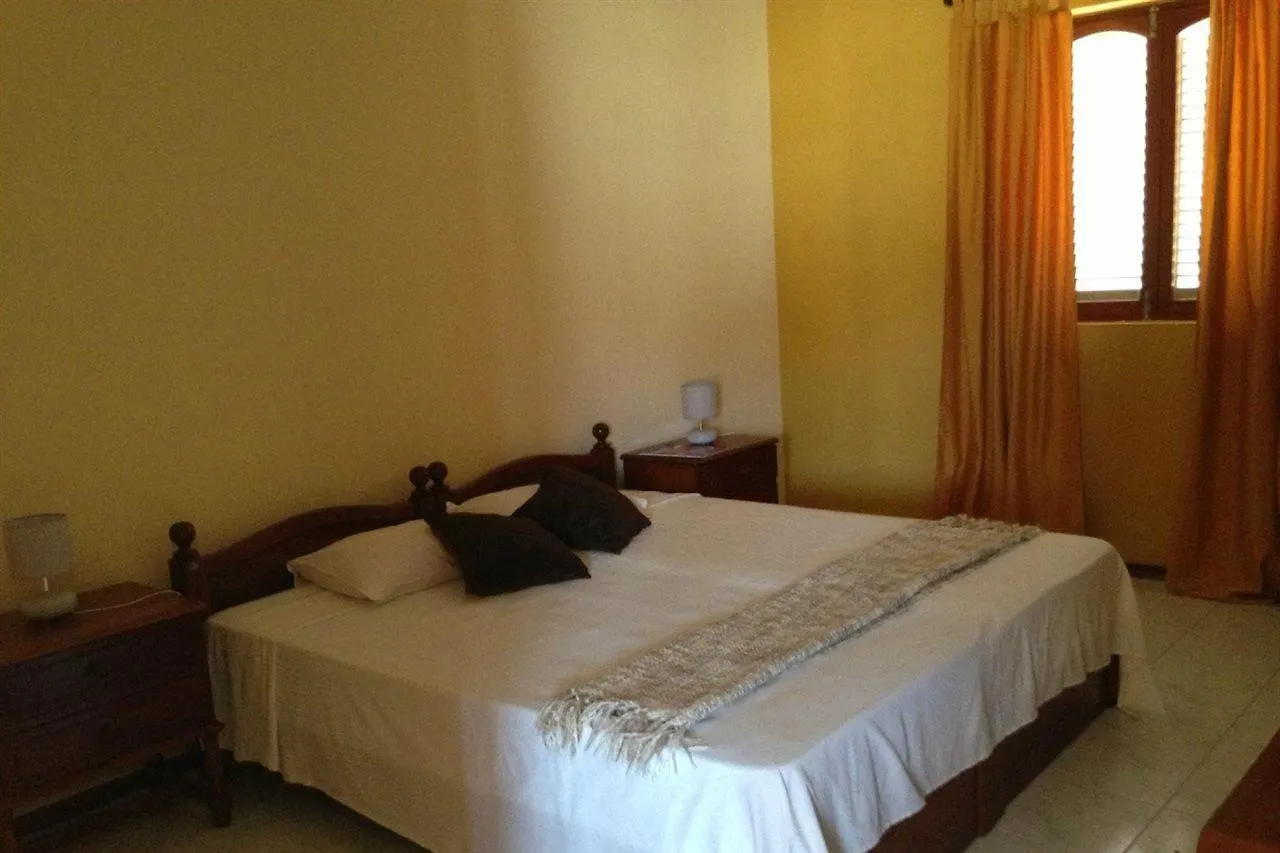 Hotel Residencial Raiar Mindelo