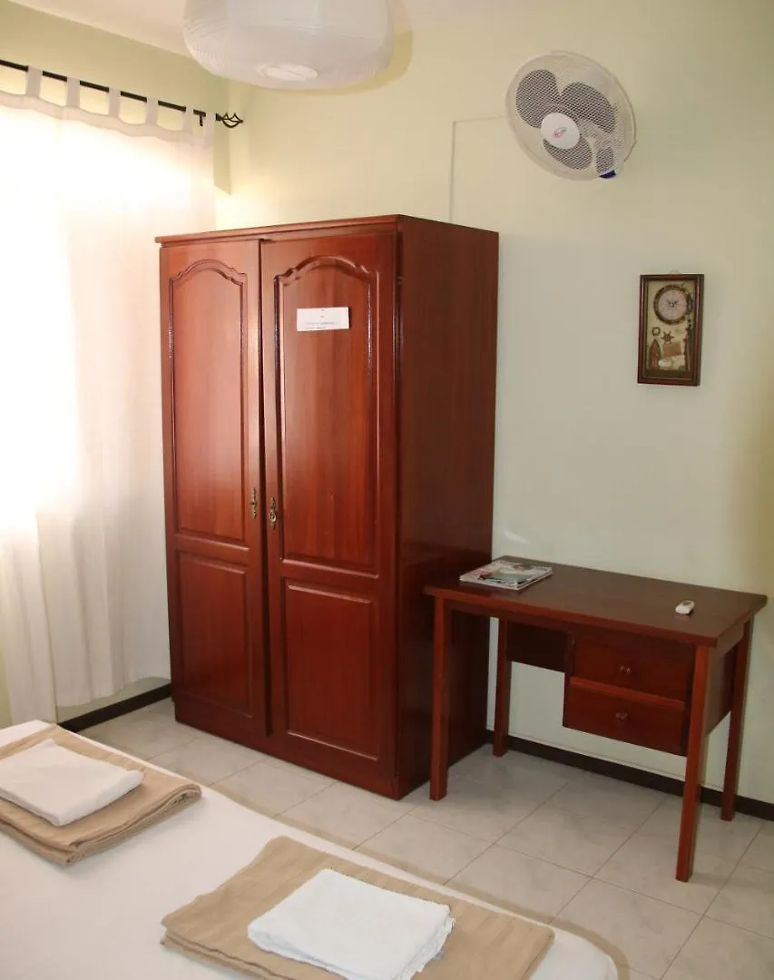 Residencial Raiar Hotel Mindelo